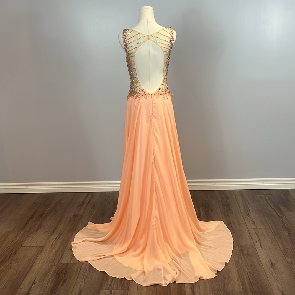 Nina Couture - The Vanessa - Picture 7 of 17